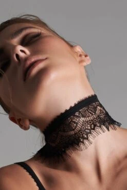 Maison Close Collier En Dentelle - Accroche Cœur 6 Maison Close Collier En Dentelle - Accroche Cœur -Séduction Raffinée Lingerie 560352 2